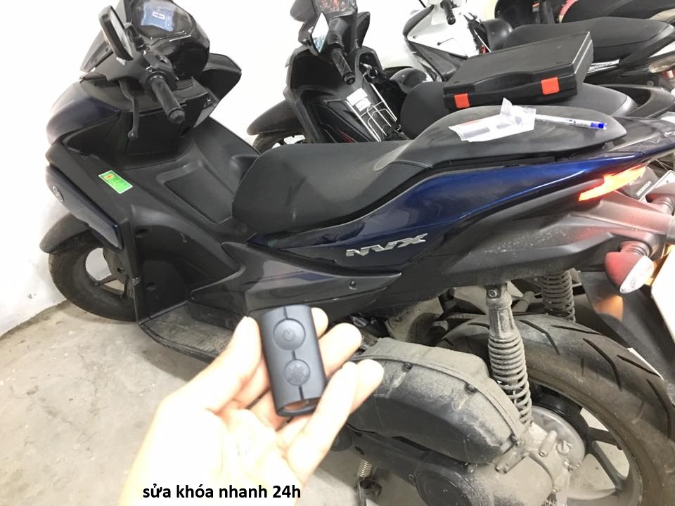 làm chìa khóa xe nvx tại tphcm