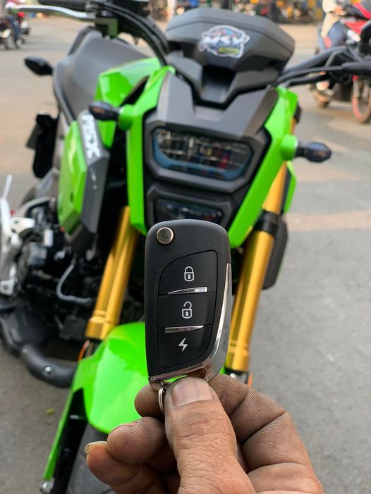 lắp thêm remote chống đoản khóa xe máy