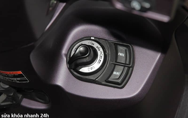 sửa khóa xe freego