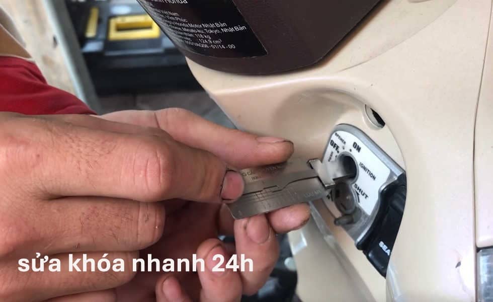 sửa khóa xe máy quận 1