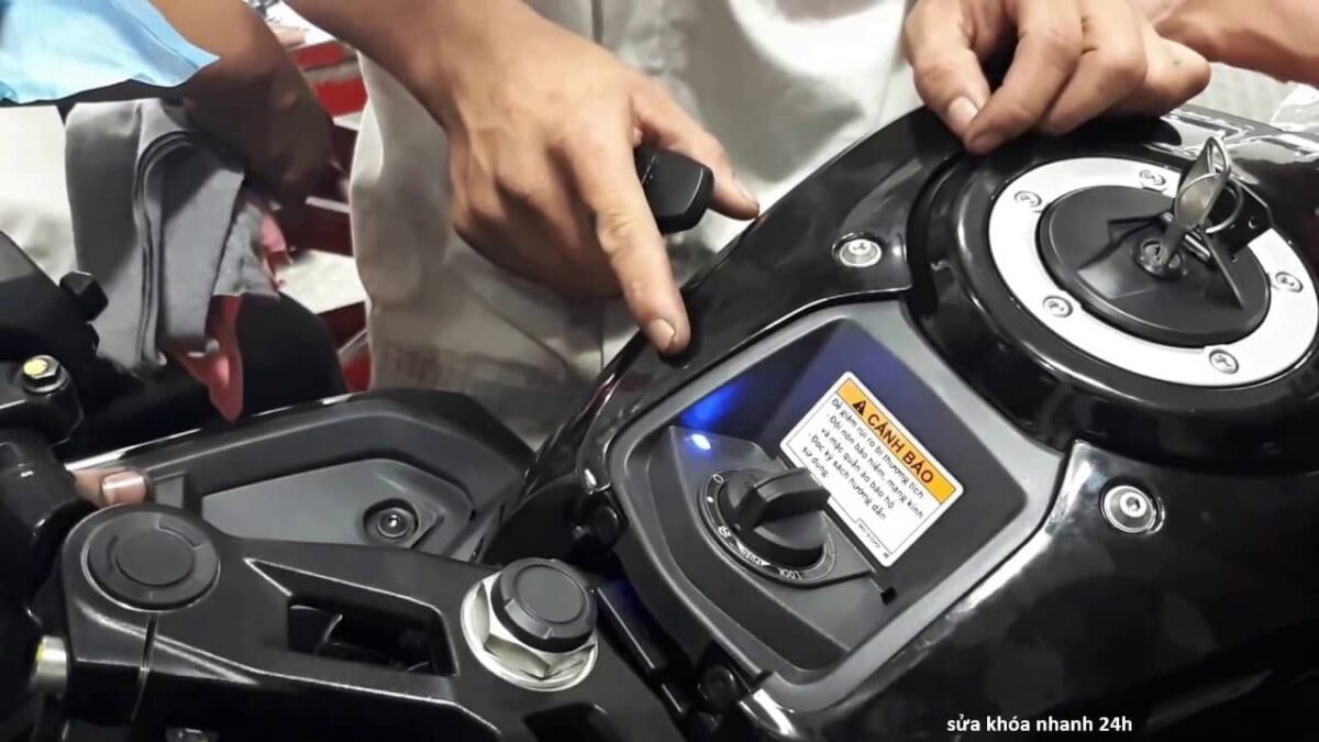 sửa khóa xe máy suzuki tphcm