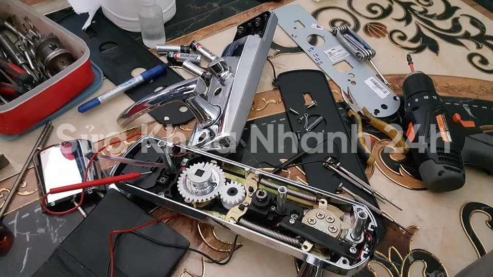 Sửa khóa điện tử huyện củ chi tphcm