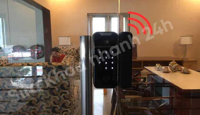 dịch vụ sửa khóa điện tử cửa kính tphcm