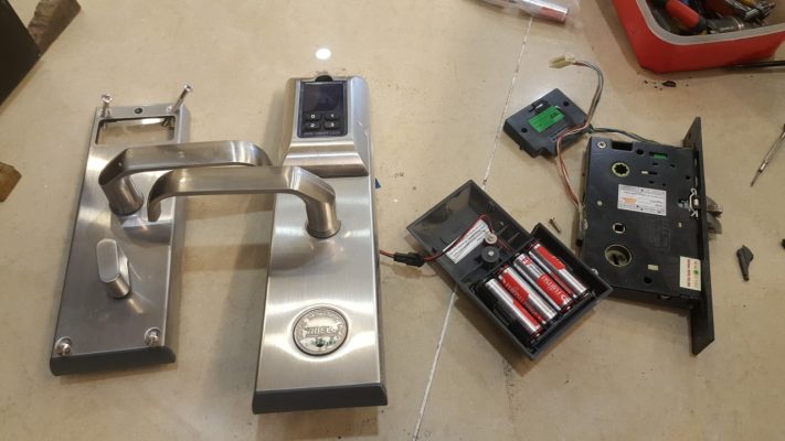 sửa khóa vân tay biệt thự tphcm