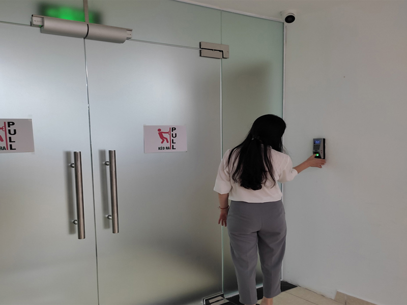 sửa khóa vân tay tại tphcm