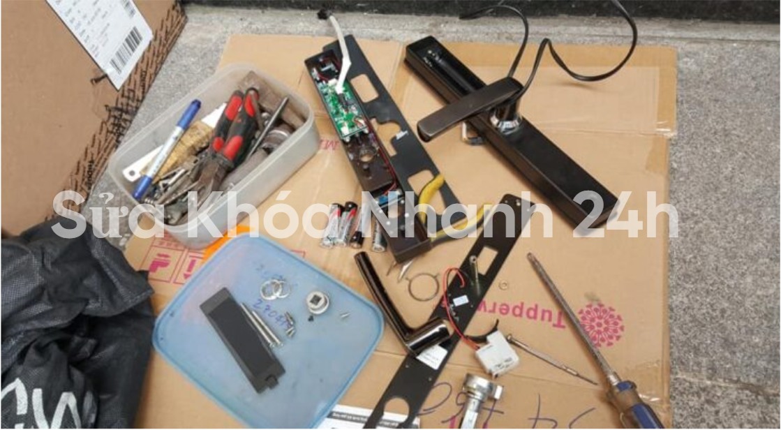 sửa khóa vân tay tại quận 10