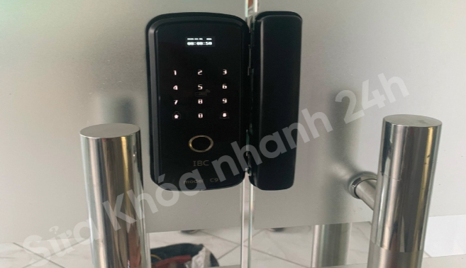 sửa khóa vân tay quận 8