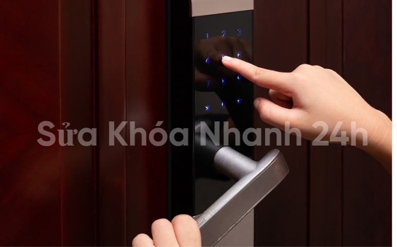 thợ sửa khóa cửa vân tay khẩn cấp tphcm